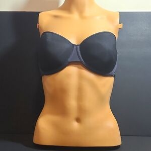 SKIMS Ultra Fine Mesh Strapless Black Bra